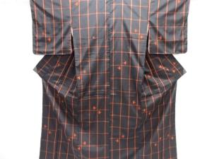 未使用品　格子に燕絣織り出し米沢紬着物・道行コートアンサンブル